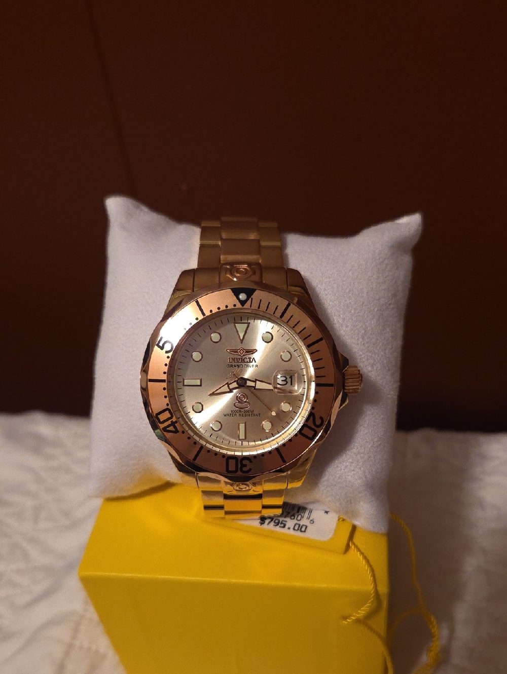 Invicta Grand Diver Automatic Men's Watch - 47mm. Gold. Rose Gold (16039)